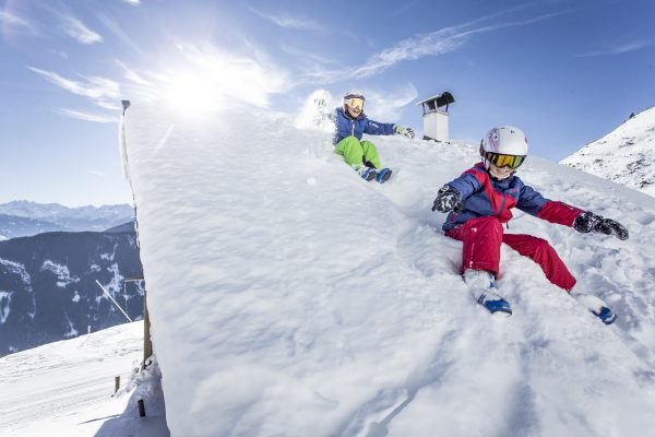 Kinder im Skigebiet Fügen/Spieljoch